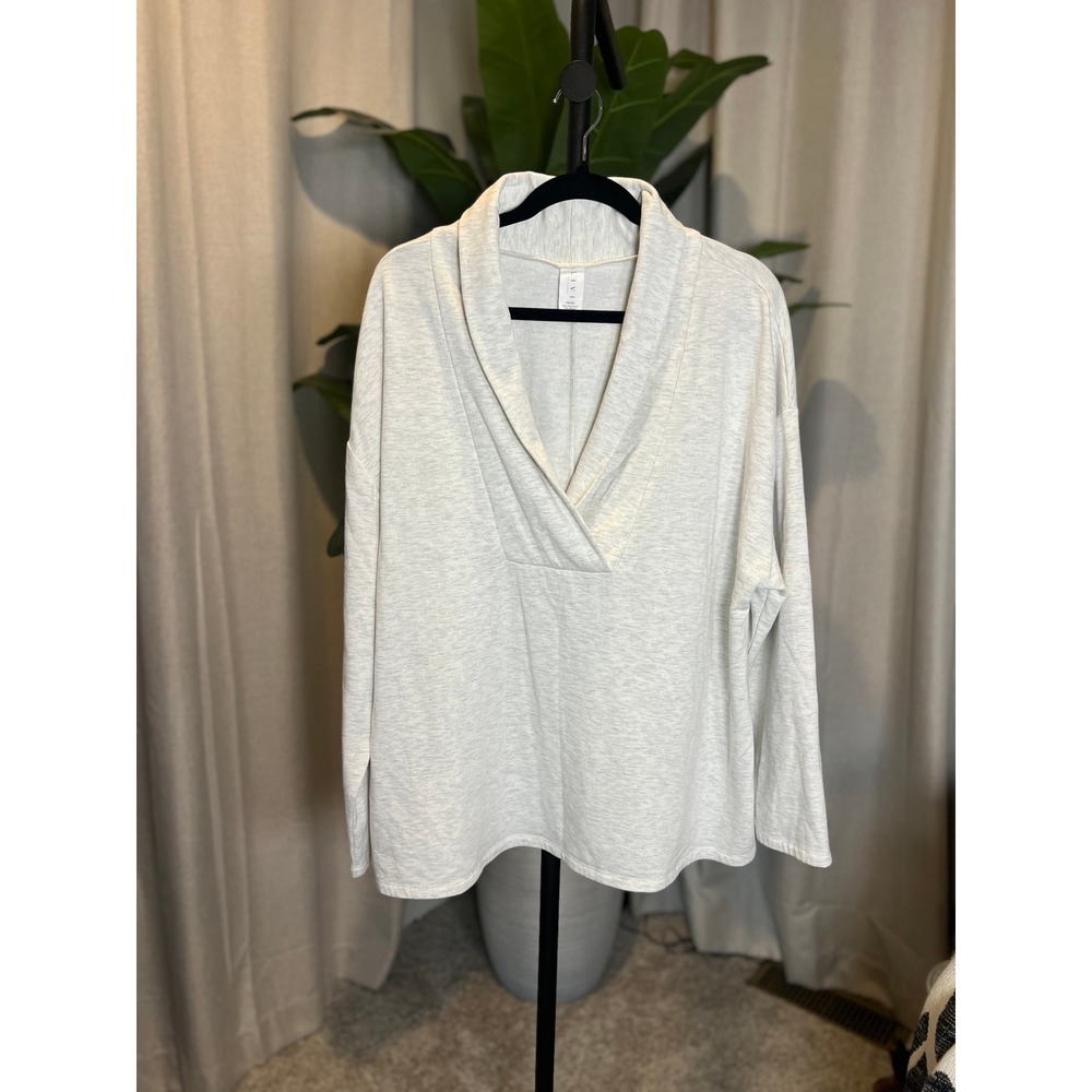 Livi Lane Bryant Womens Plus 18/20 Gray Shawl Collar Pullover Sweatshirt Top